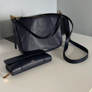 FOSSIL - NWT Matching Crossbody/Shoulder Bag & Clutch